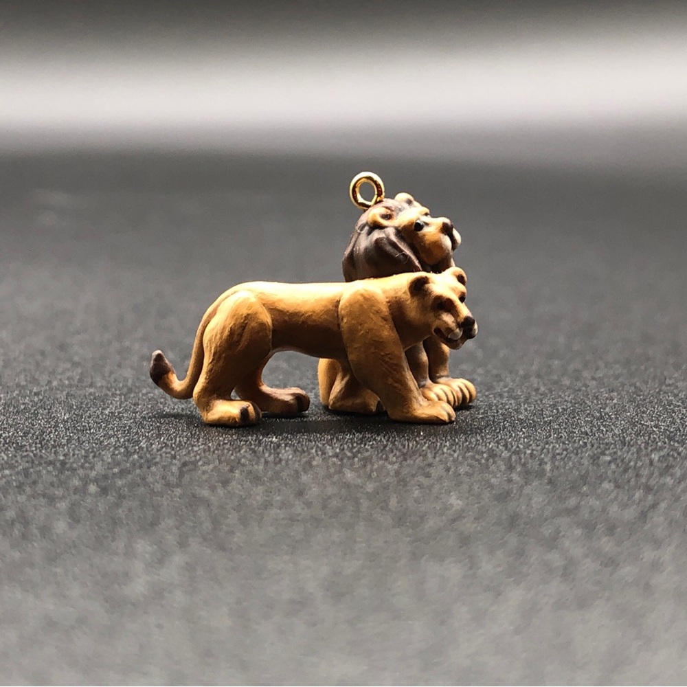 Hallmark Keepsake Ornament 2000 Kindly Lions Noah’s‎ Ark Miniature